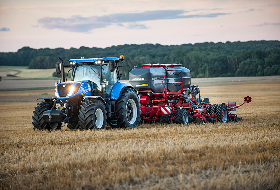 Трактор New Holland T7.245 стал водородным